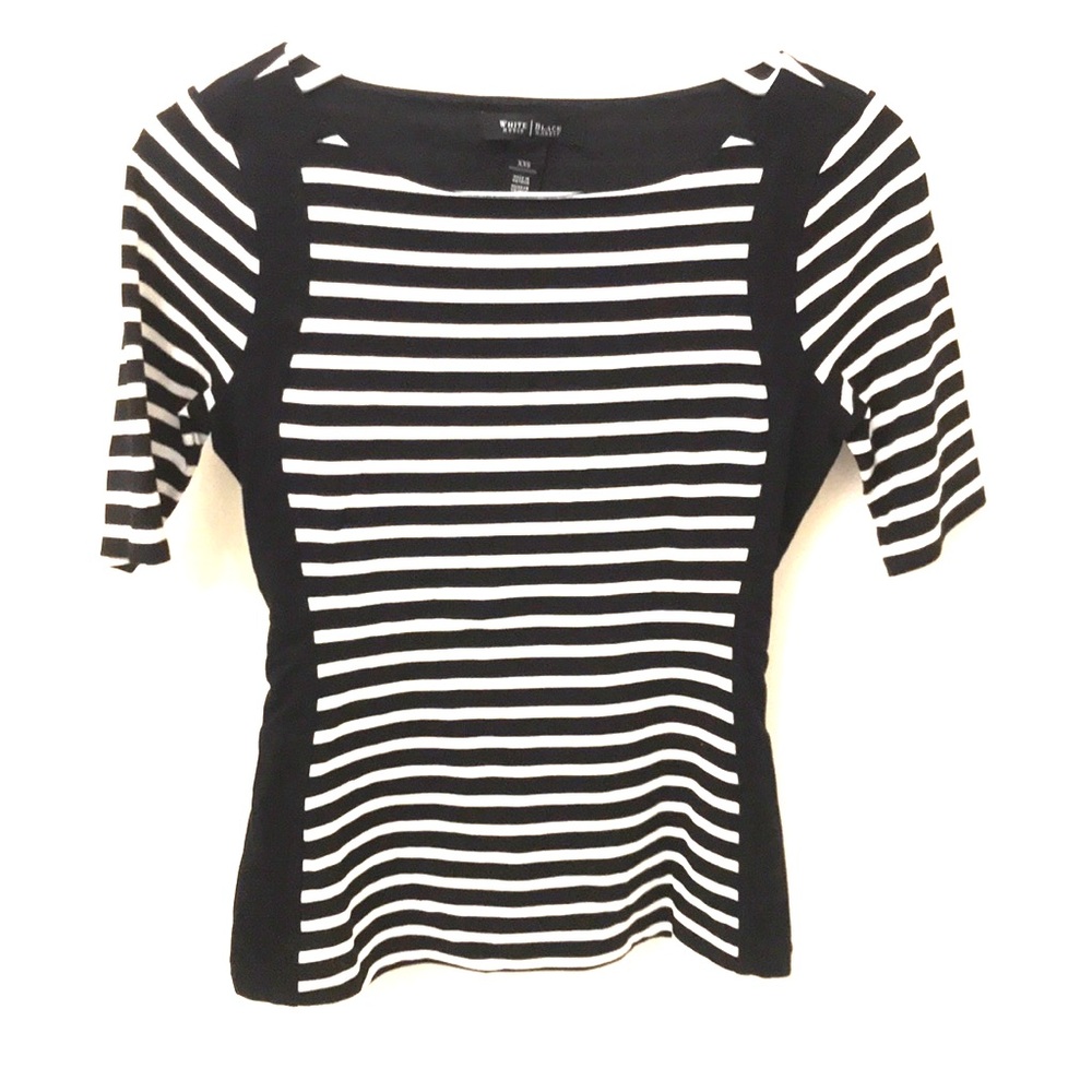 White House Black Market very slimming top!
